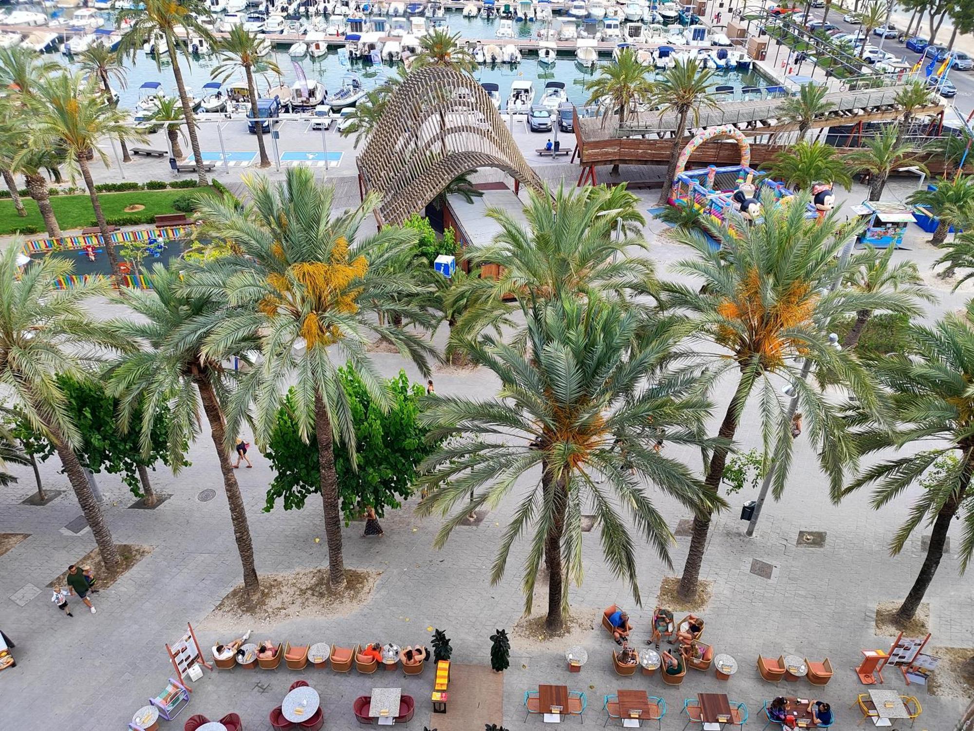 Tranquilo Apartamento Con Vistas Al Mar. Port de Alcudia  Esterno foto